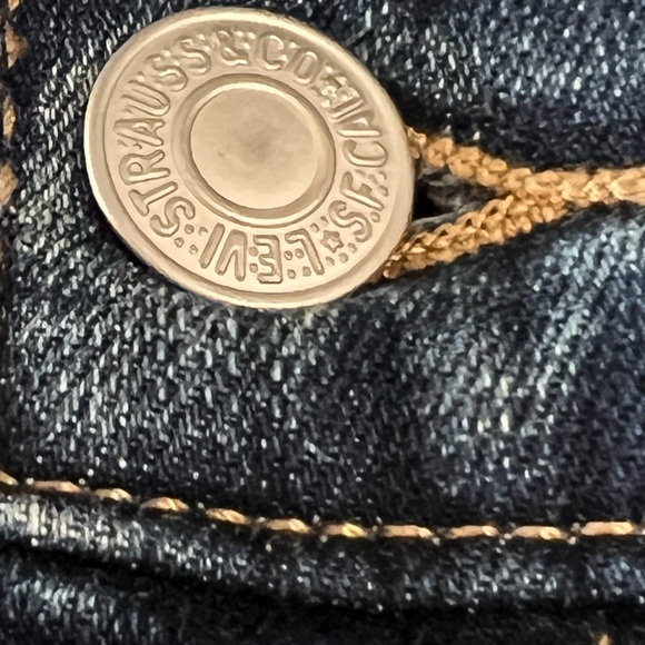 26W 🆕 Levi’s Classic Bermuda Shorts - Picture 6 of 7